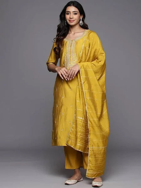 suit with dupatta