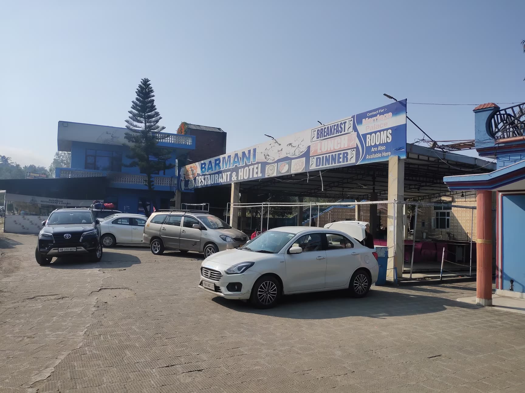 Barmani Restaurant & Hotel Breakfast | Lunch | Dinner